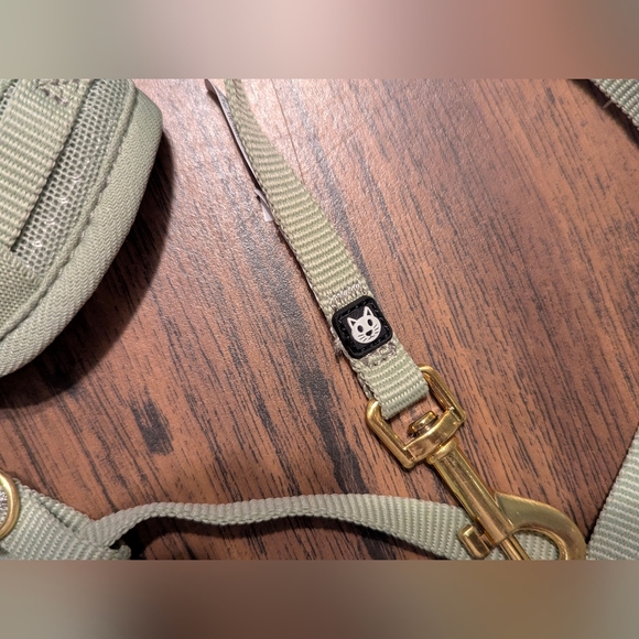 Cat or small dog harness and leash - Picture 6 of 8